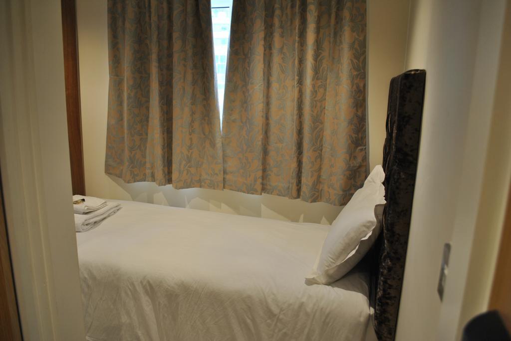 Dreams Hotel Barking  Extérieur photo