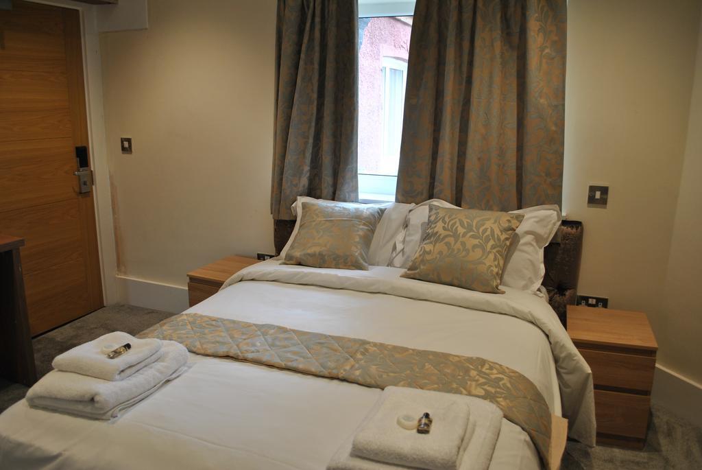 Dreams Hotel Barking  Extérieur photo
