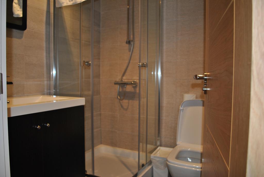 Dreams Hotel Barking  Extérieur photo